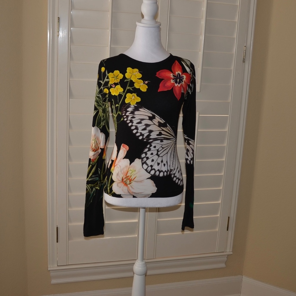 Alice + Olivia Floral Shirt - Picture 3 of 9
